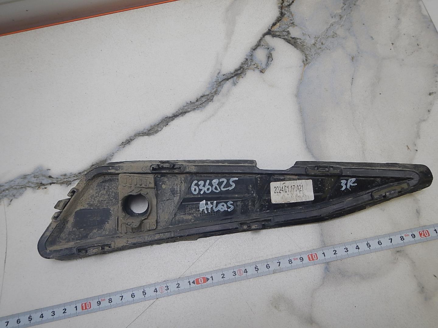 Накладка заднего бампера правая