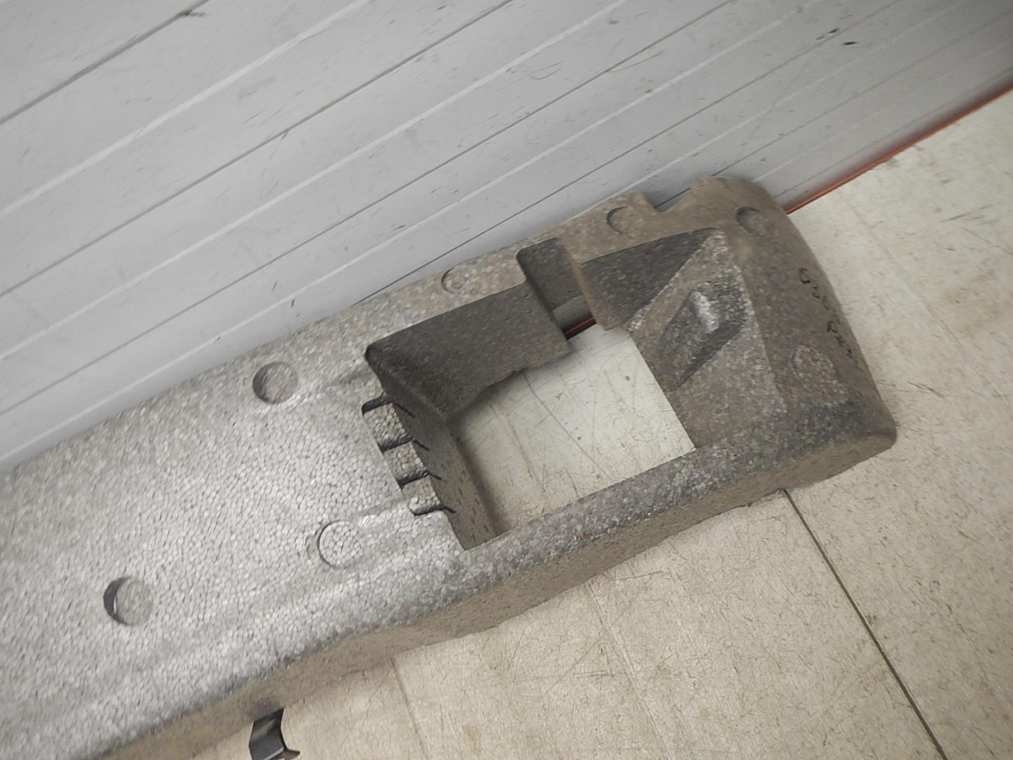 Наполнитель заднего бампера