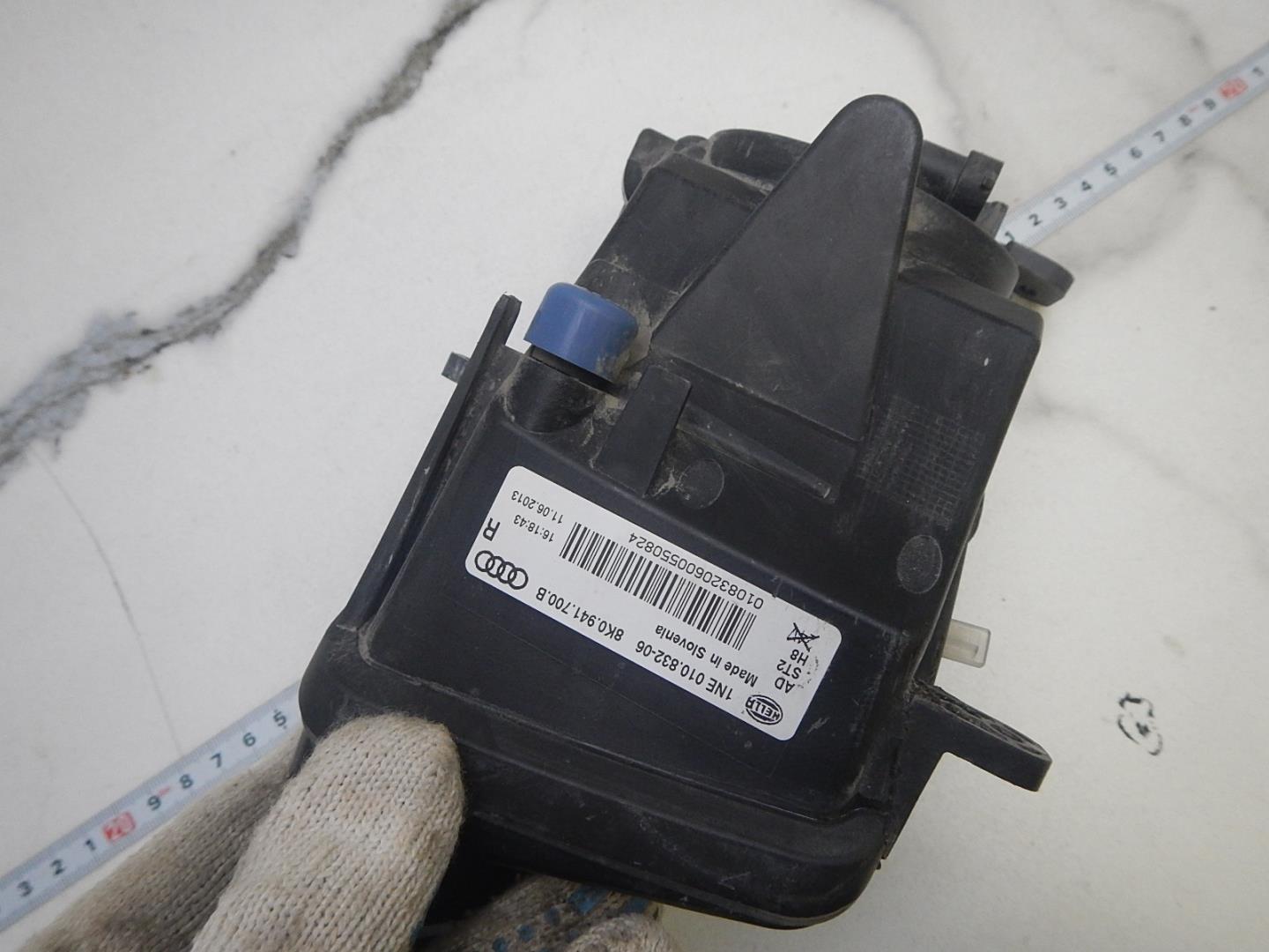 Фара противотуманная правая