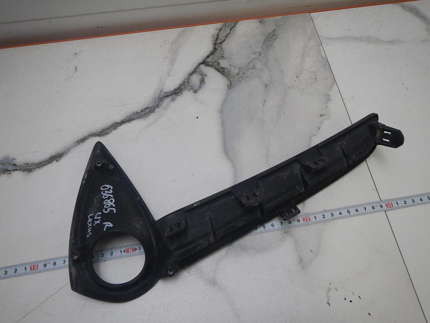 Решетка в бампер правая