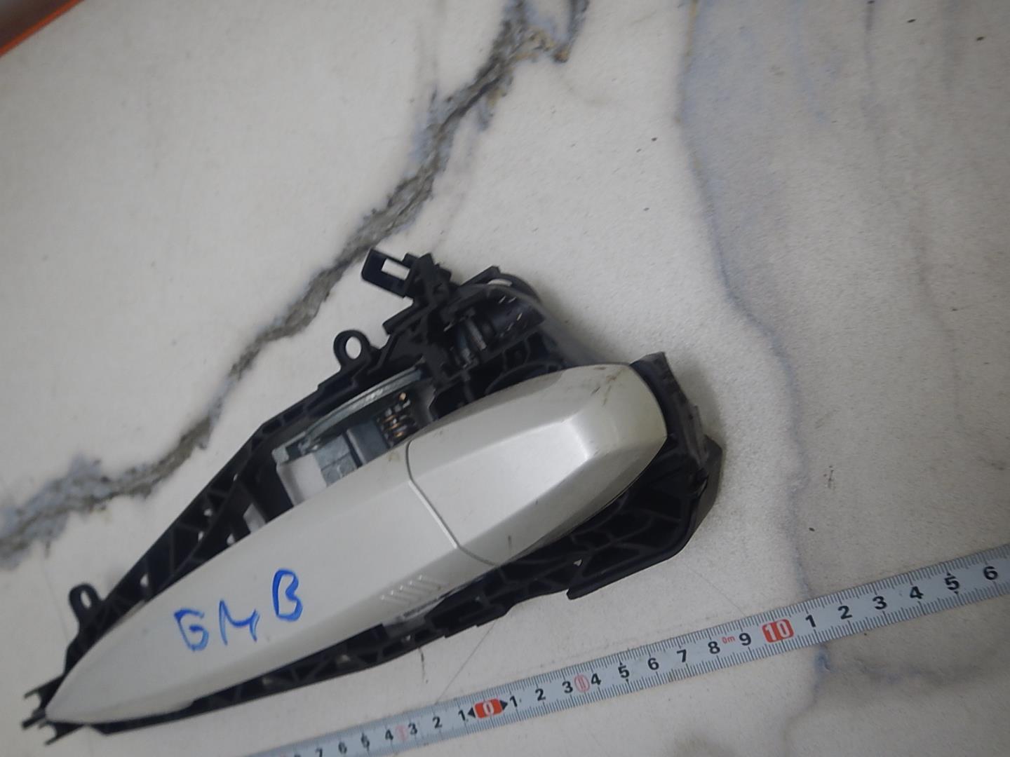 Ручка двери задней наружная правая