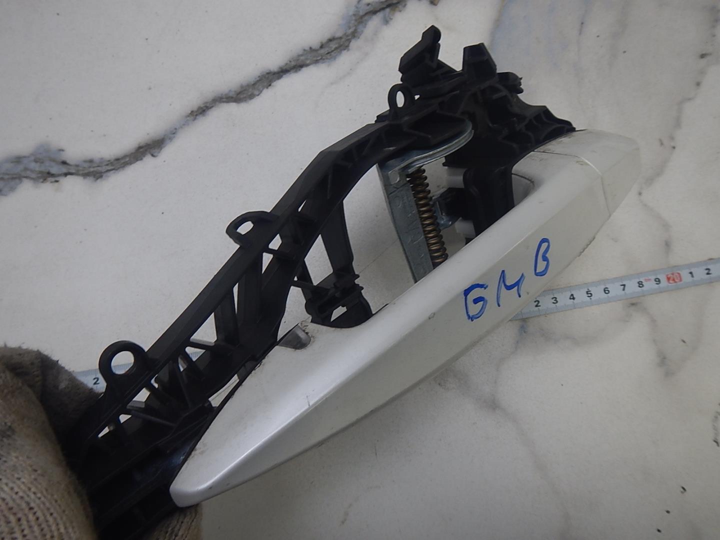 Ручка двери задней наружная правая