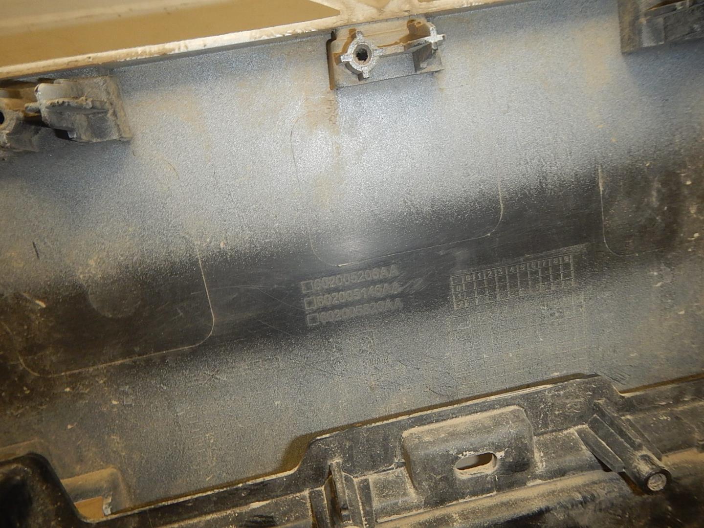 Бампер передний