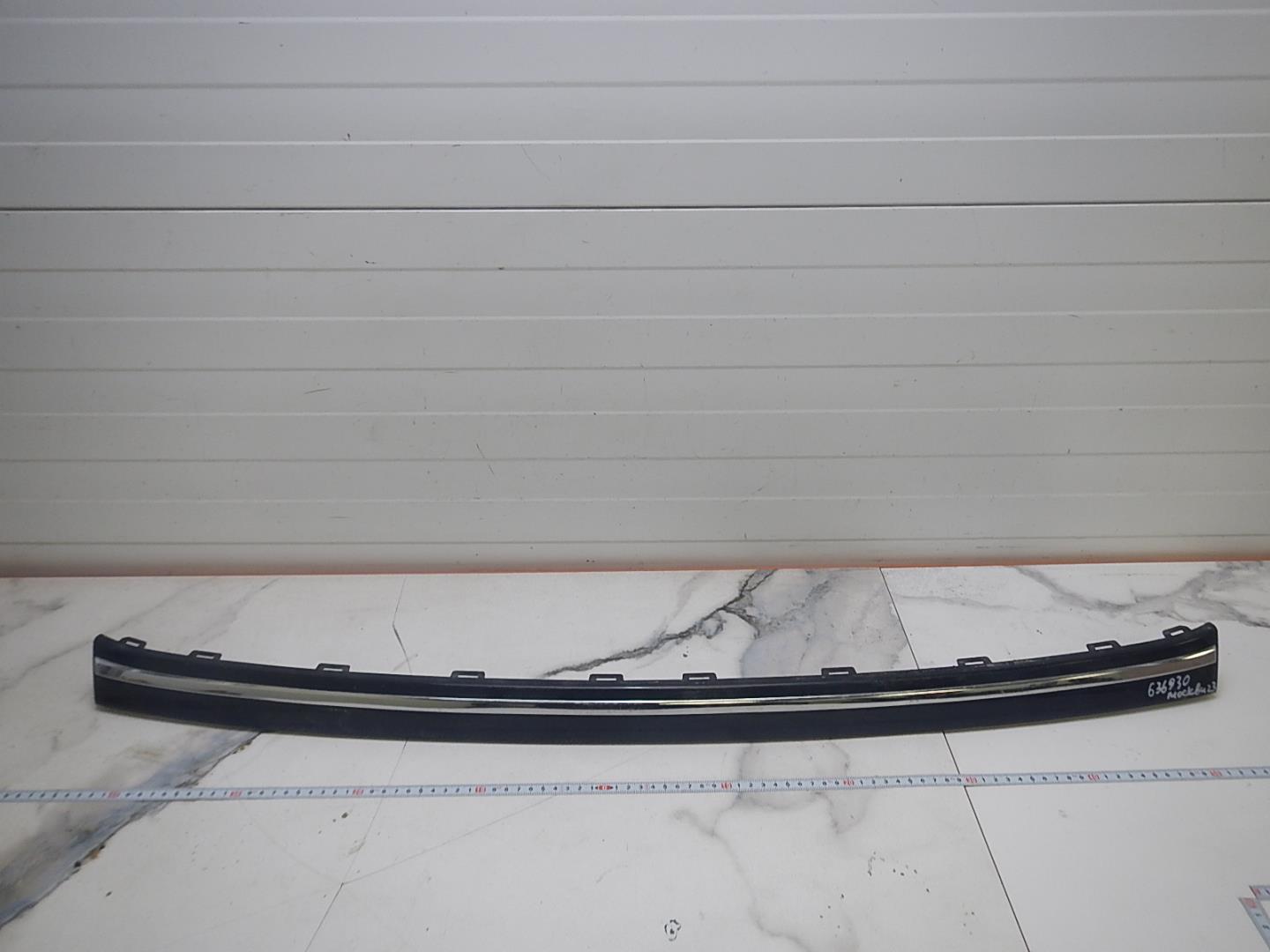 Накладка переднего бампера