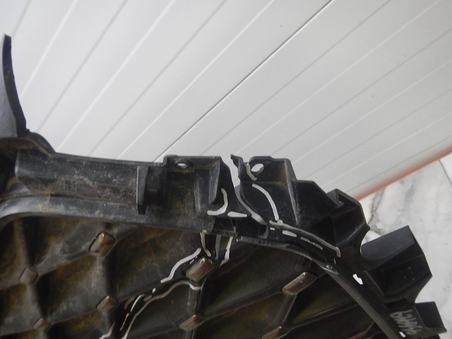 Решетка радиатора