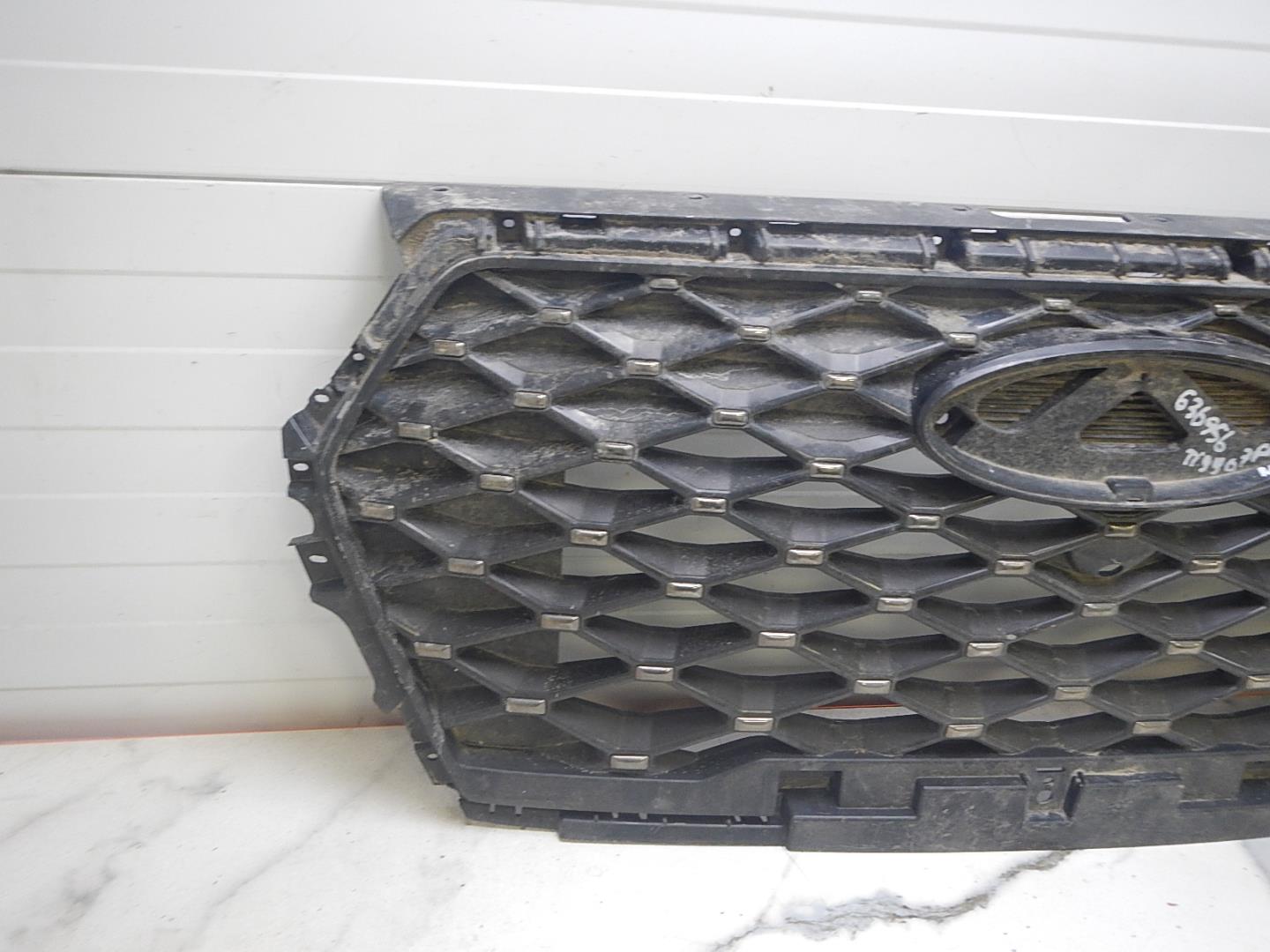 Решетка радиатора