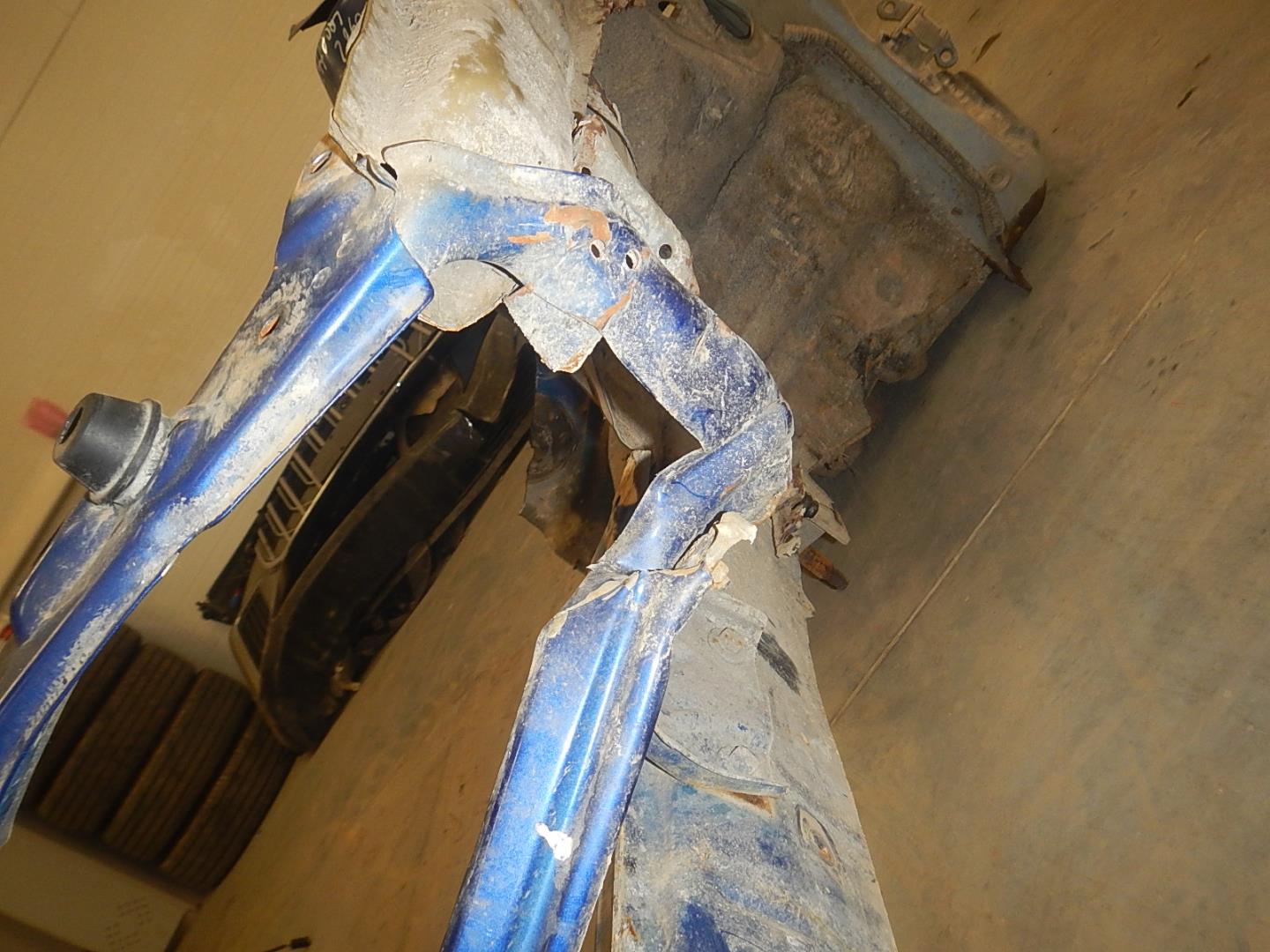 Лонжерон передний левый