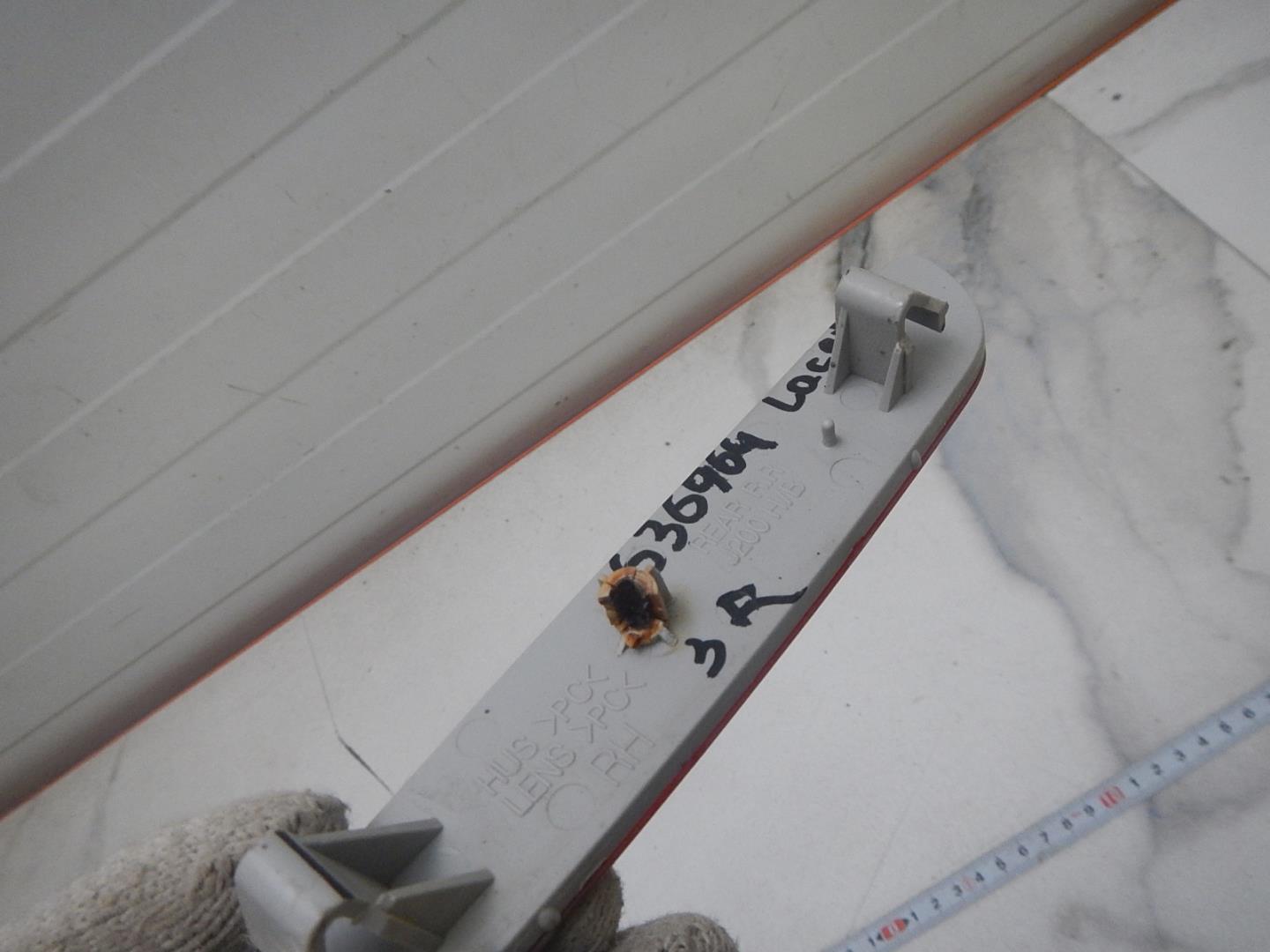 Отражатель в бампер задний правый