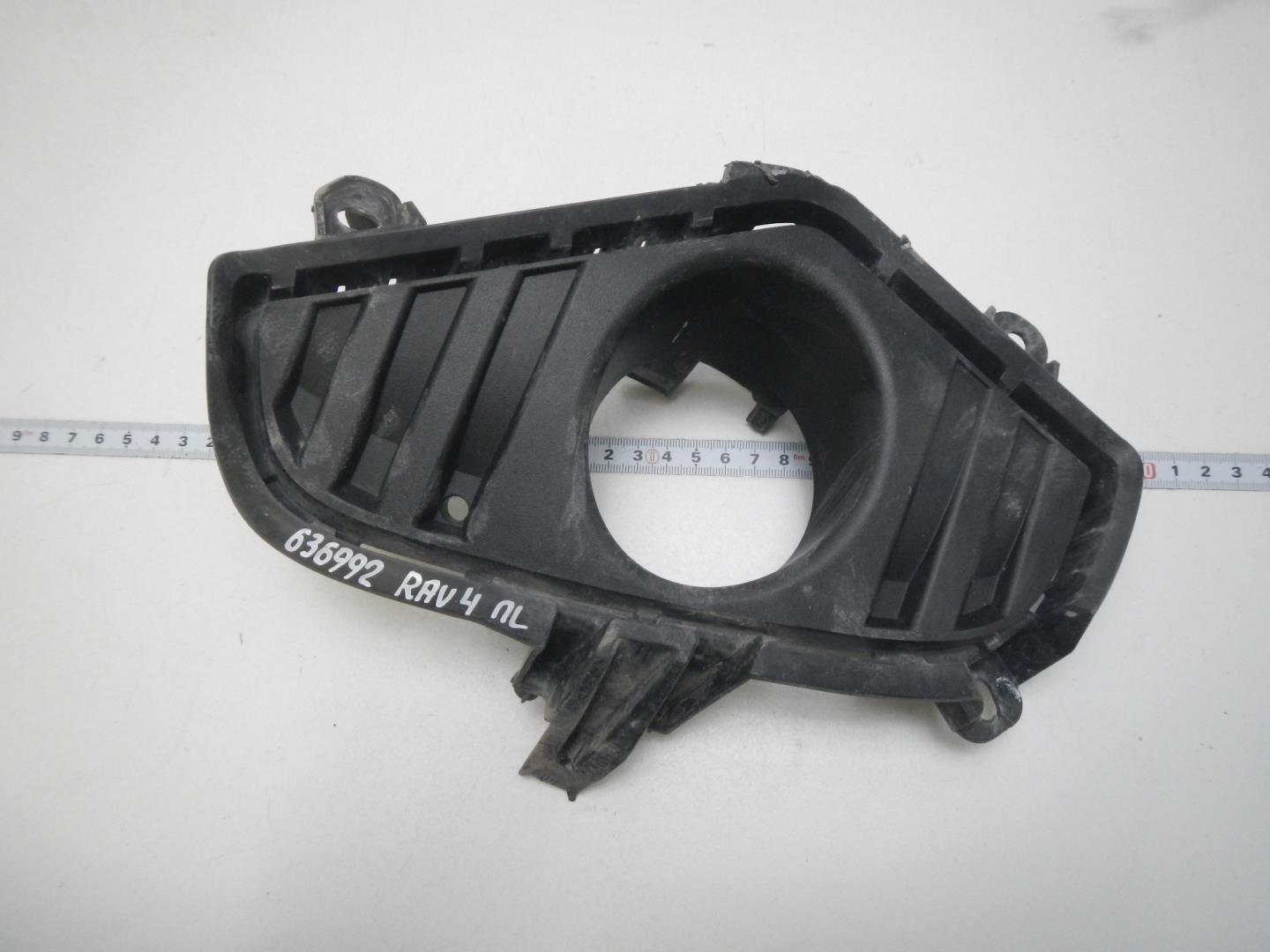 Решетка в бампер левая