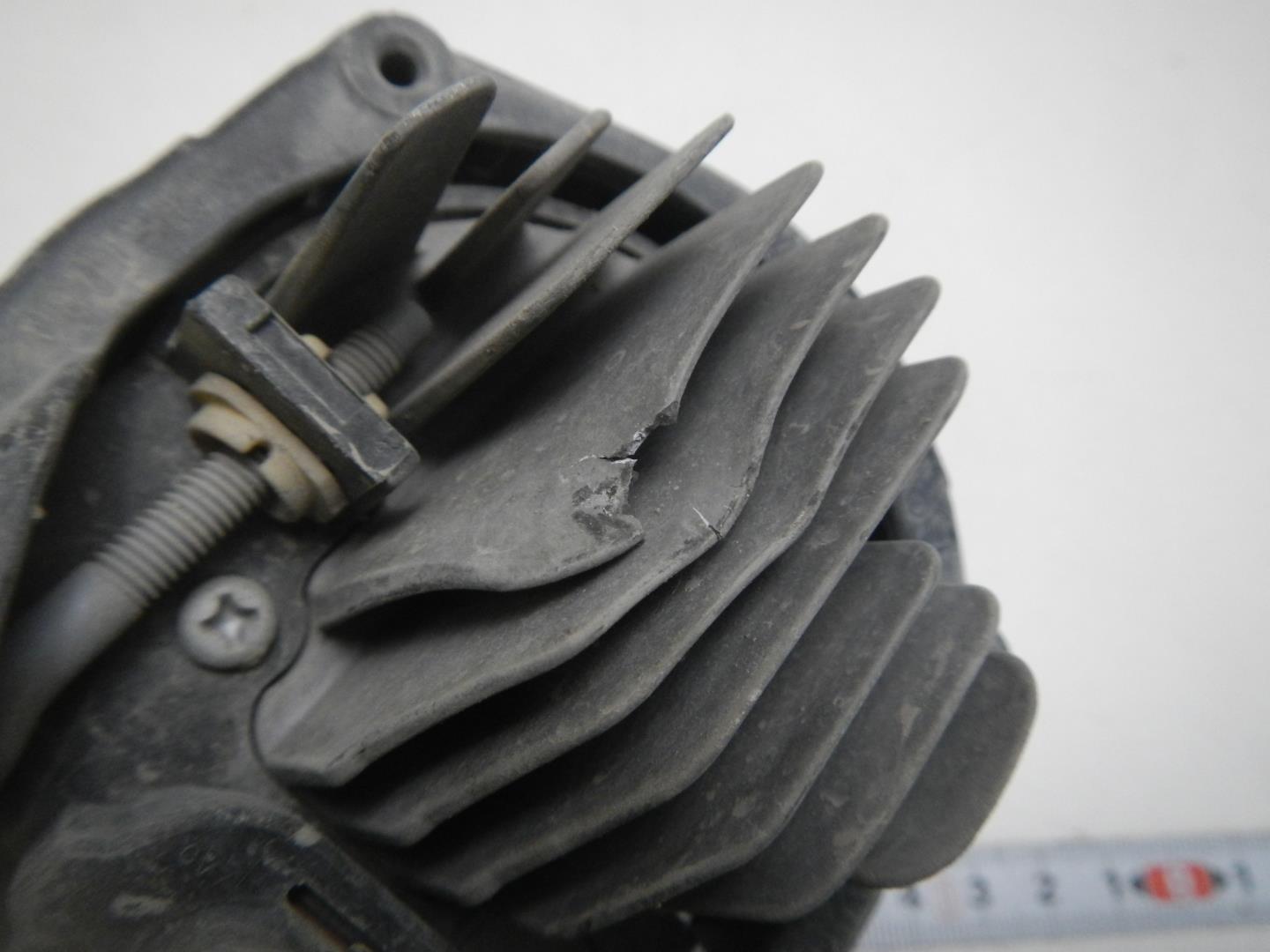 Фара противотуманная правая