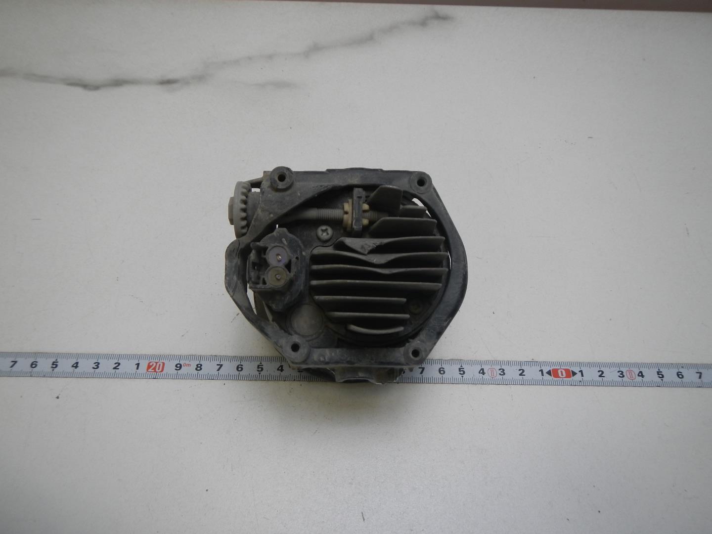 Фара противотуманная правая