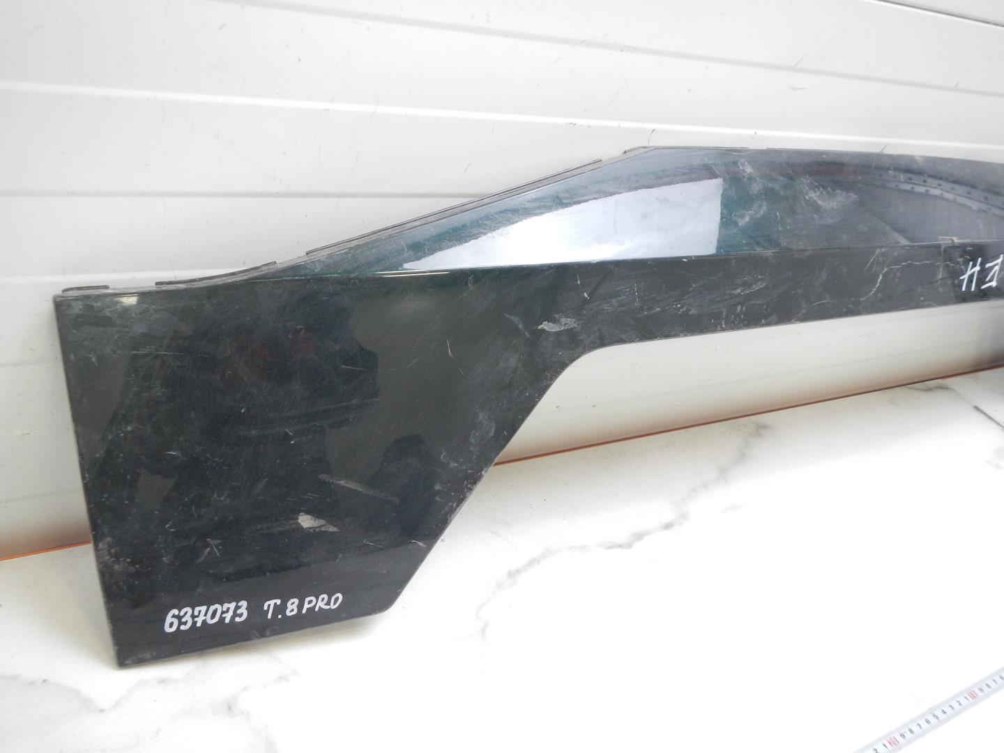 Накладка двери багажника