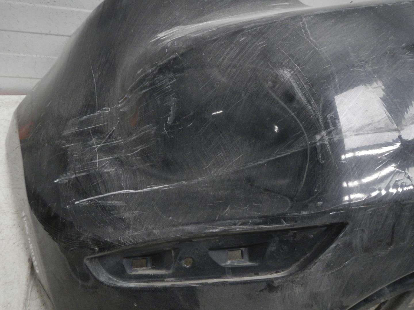 Бампер задний