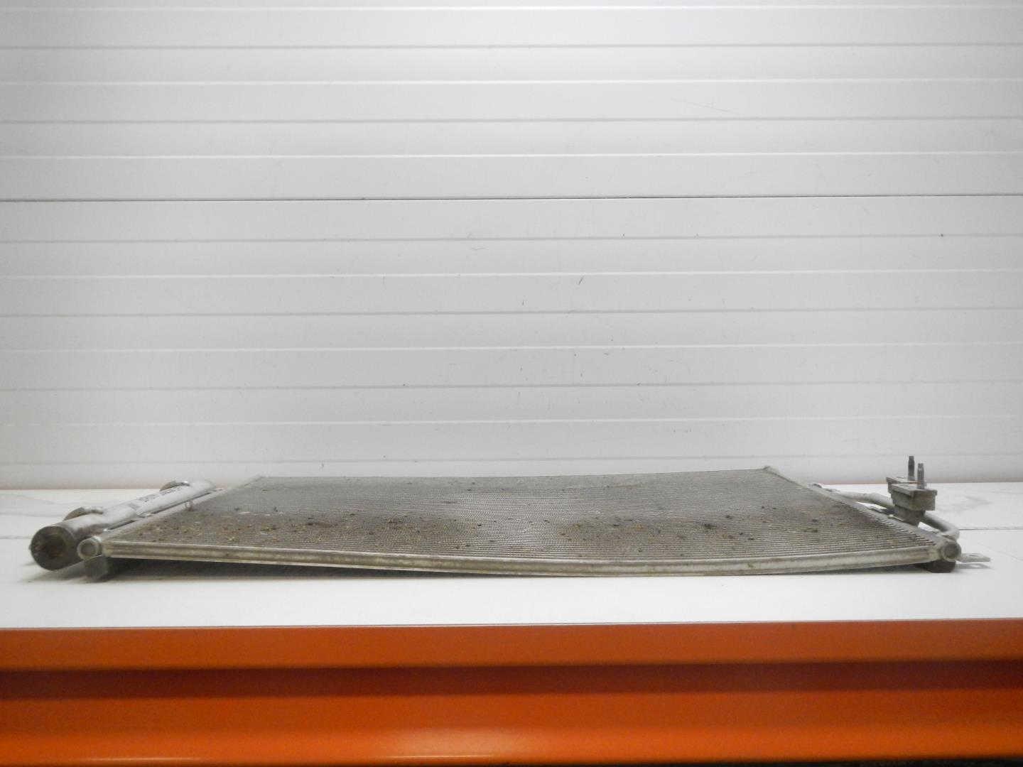 Радиатор кондиционера / конденсер