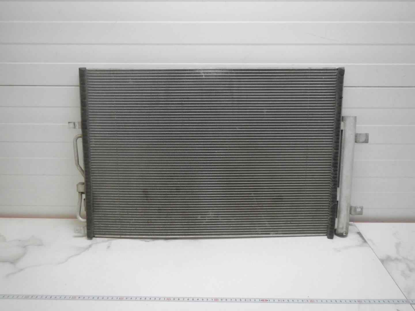 Радиатор кондиционера / конденсер