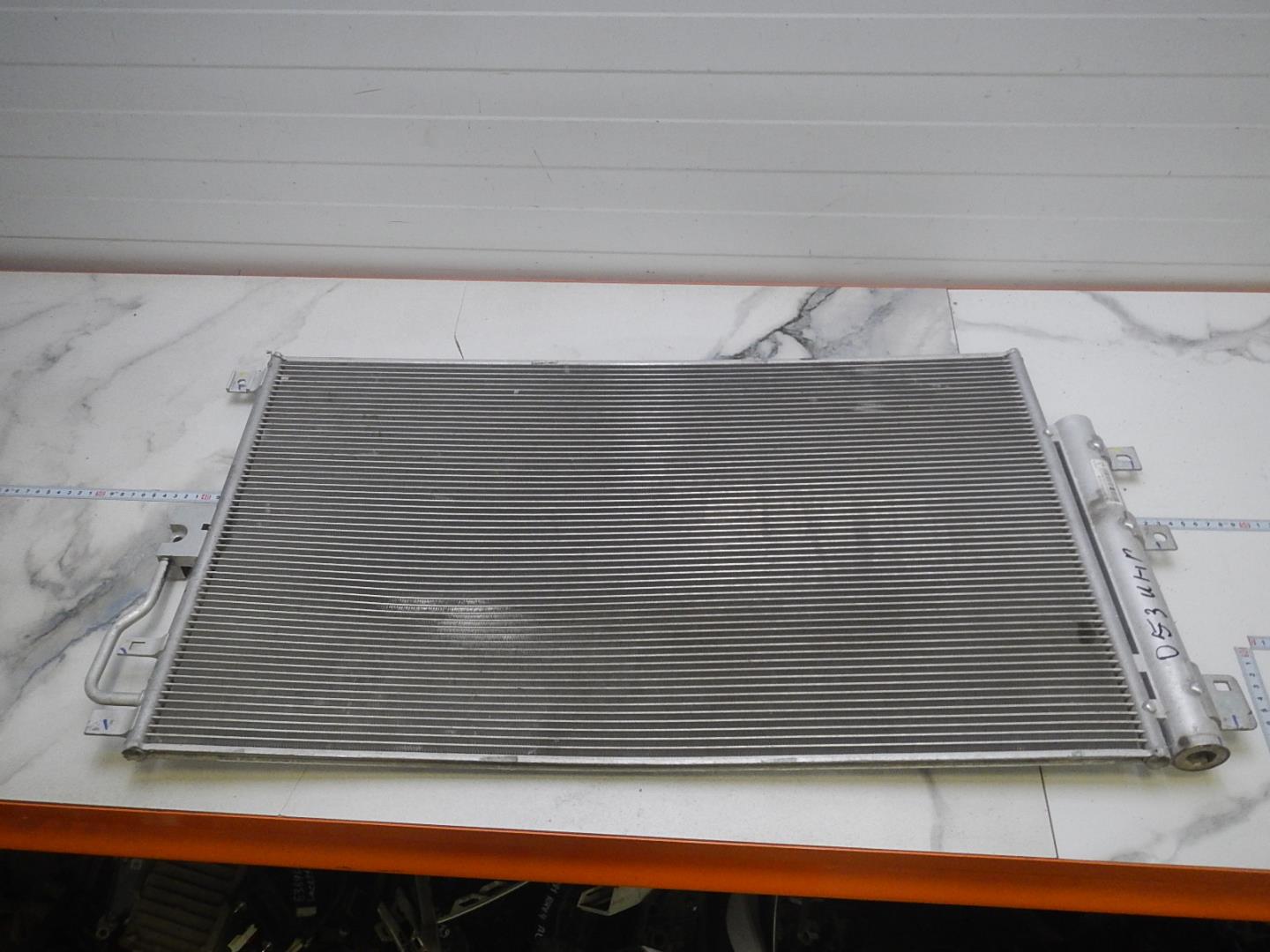 Радиатор кондиционера / конденсер