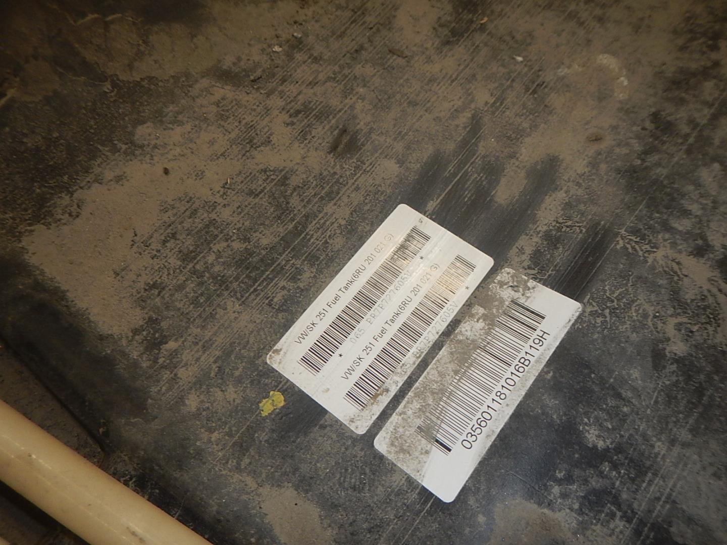 Бак топливный