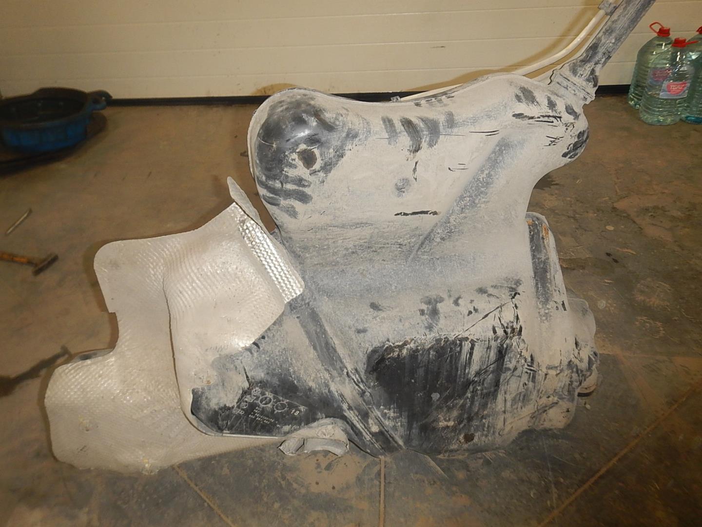 Бак топливный