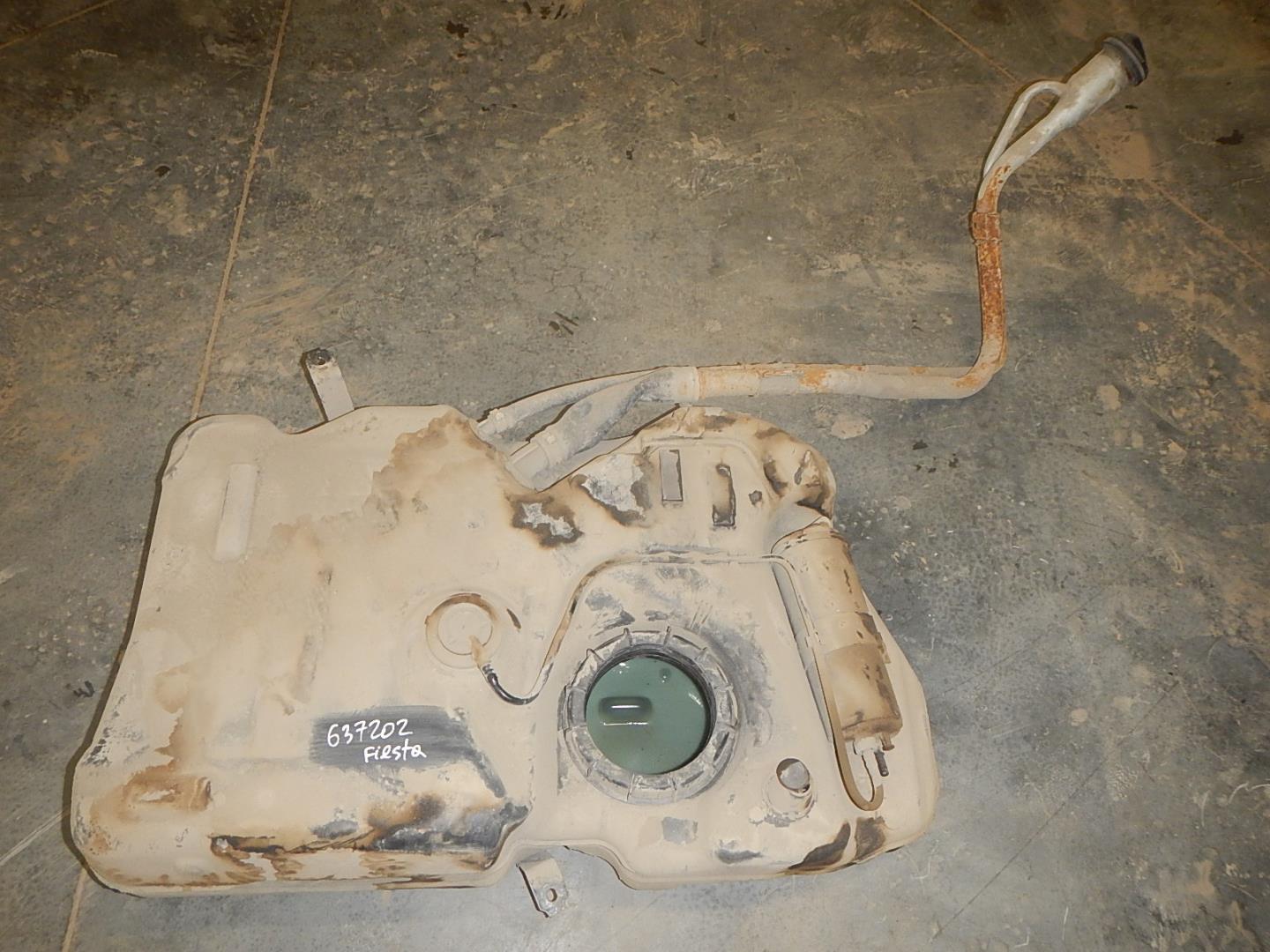 Бак топливный