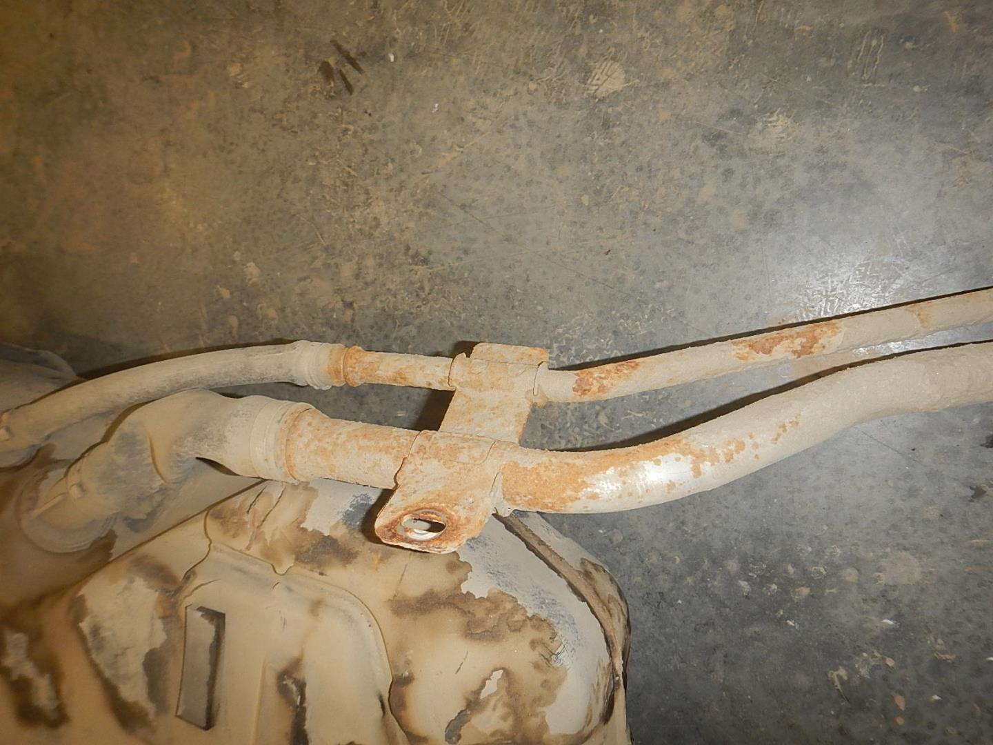 Бак топливный