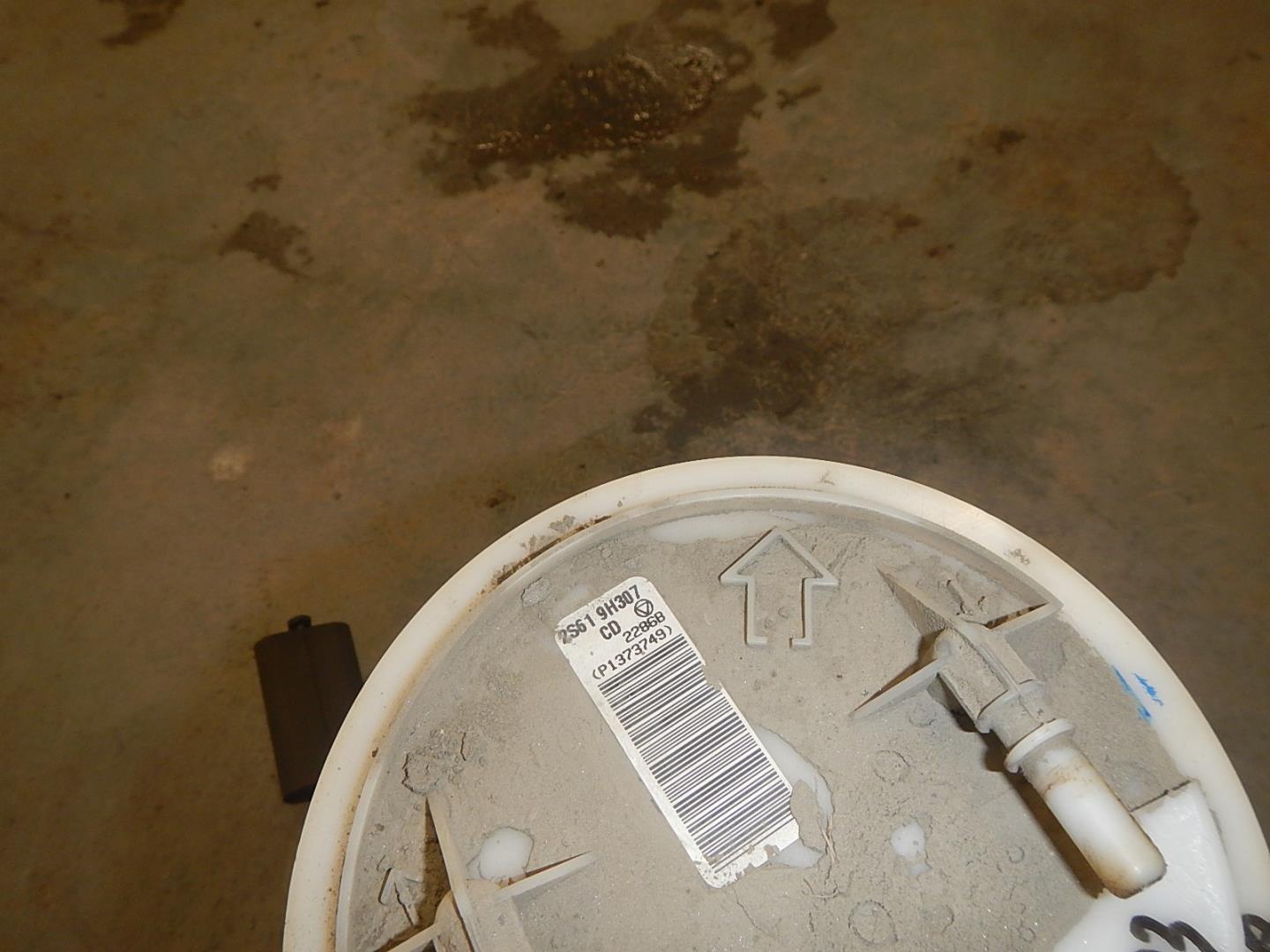 Насос топливный электрический