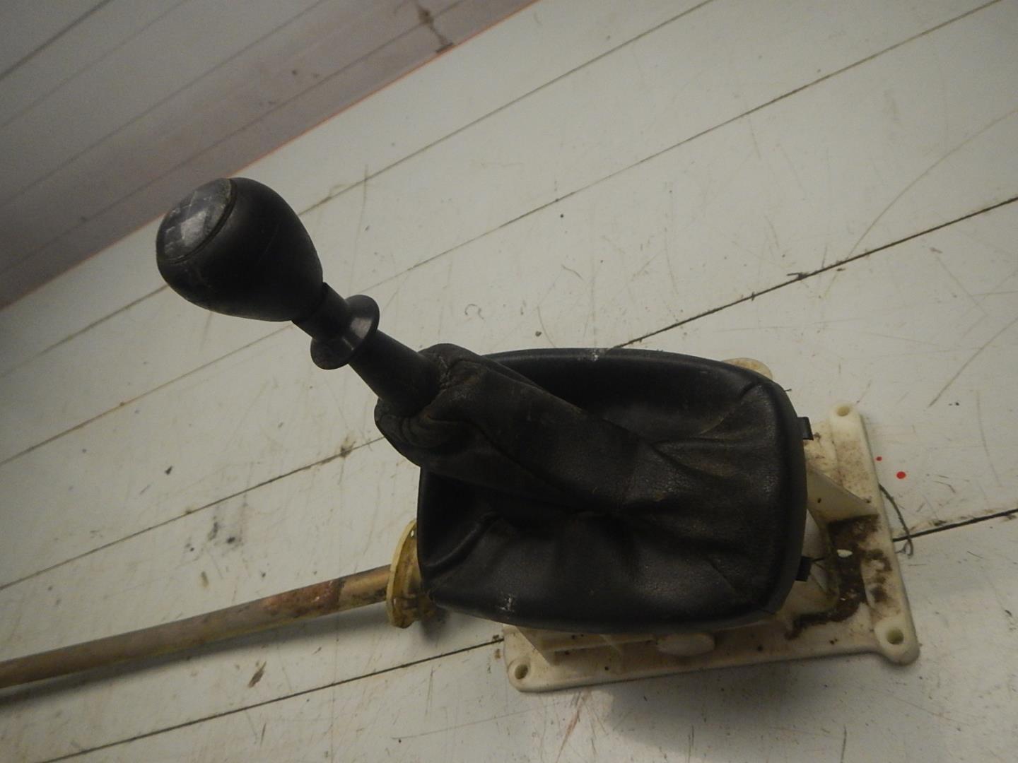 Кулиса МКПП / АКПП