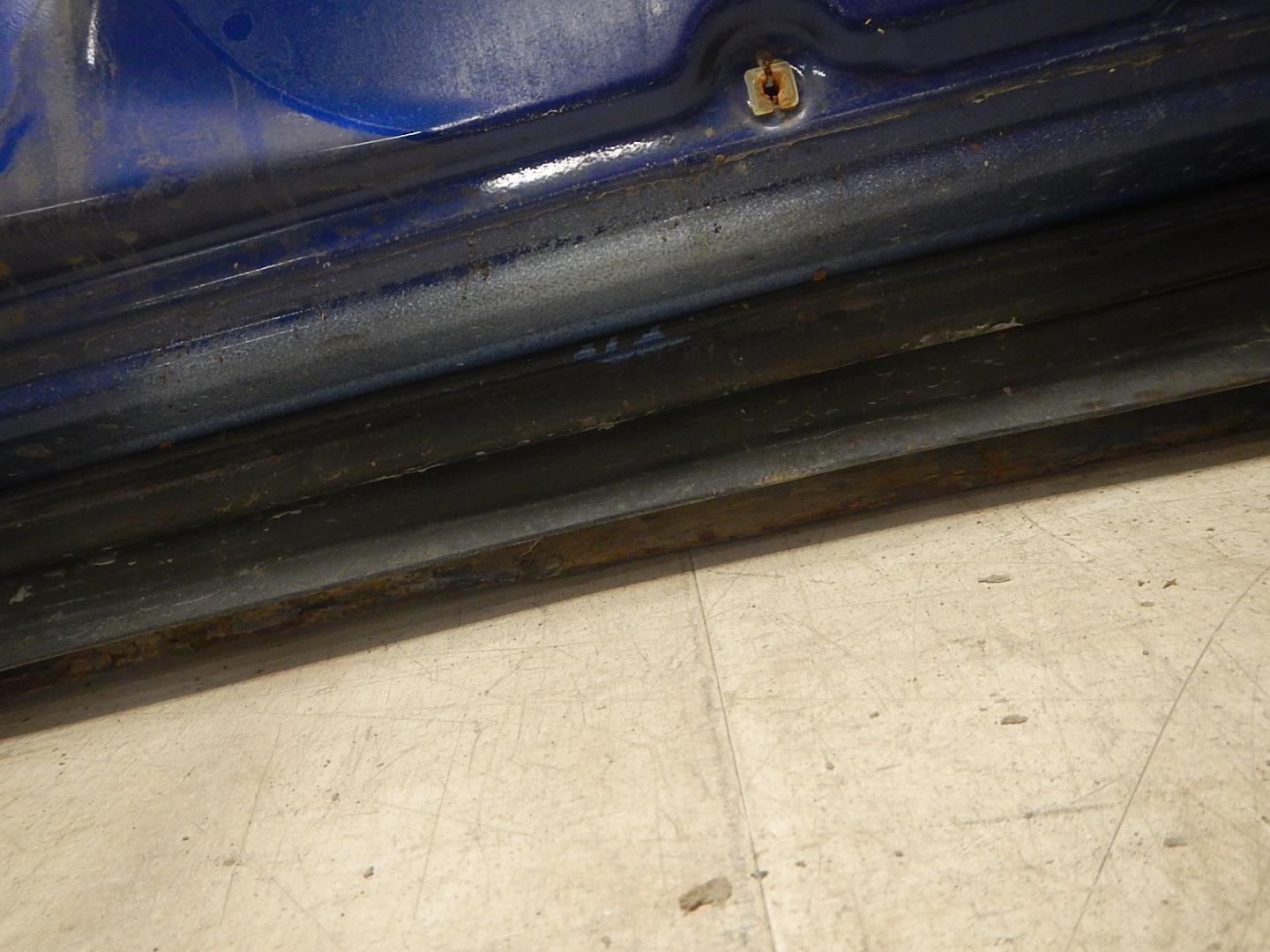 Дверь передняя правая