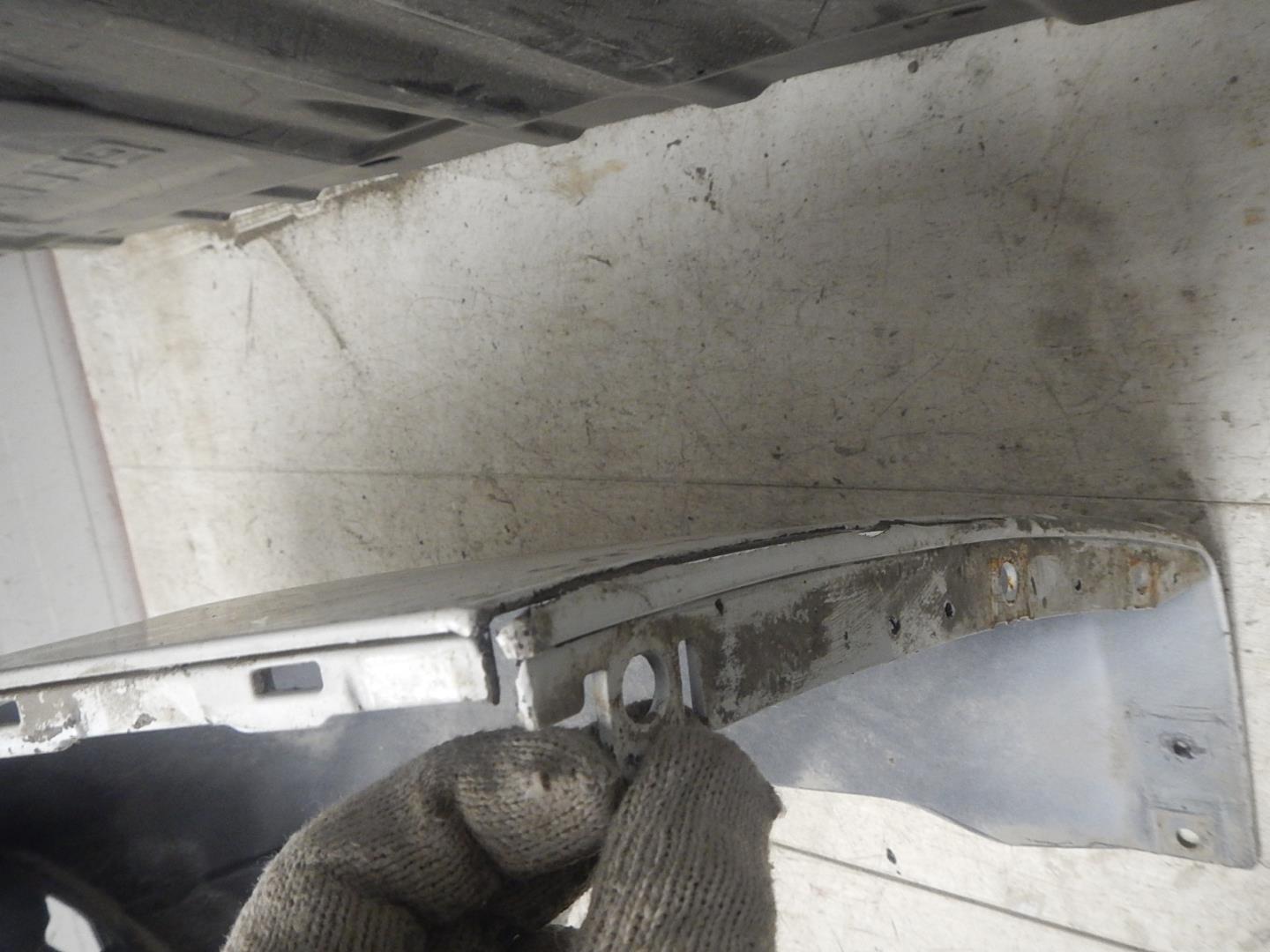 Бампер задний