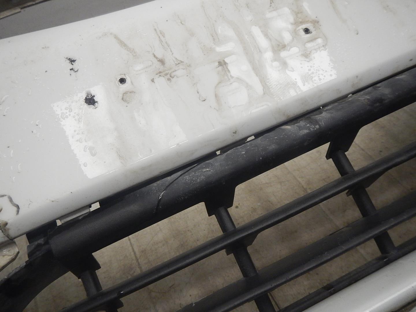 Бампер передний