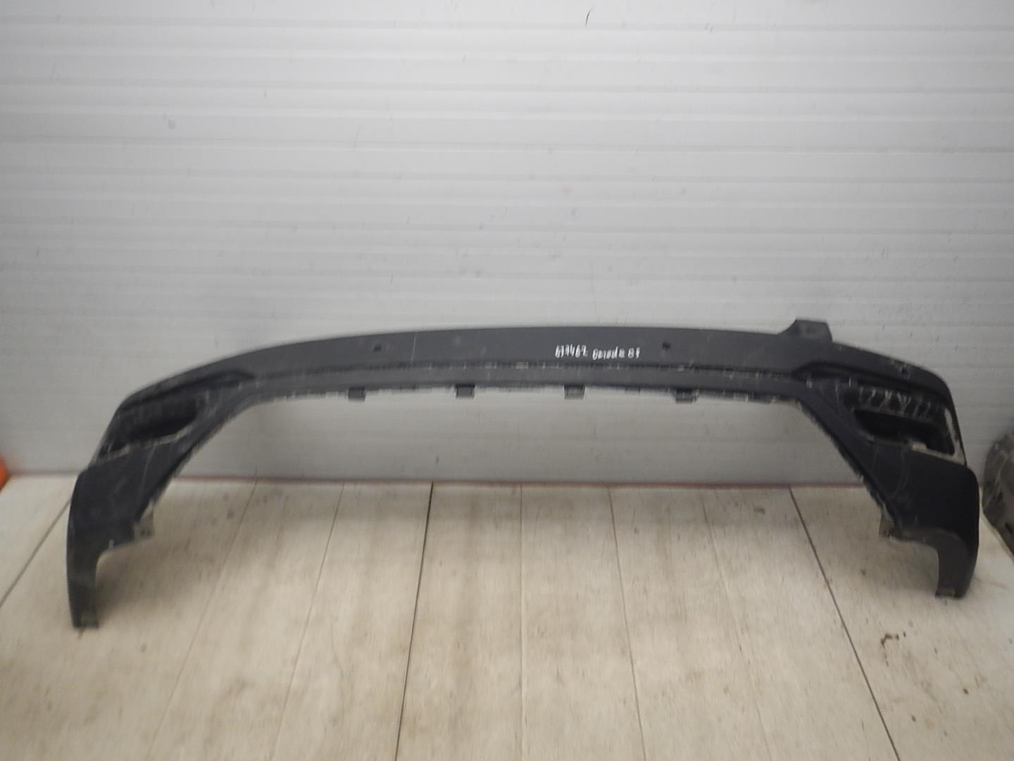 Бампер задний