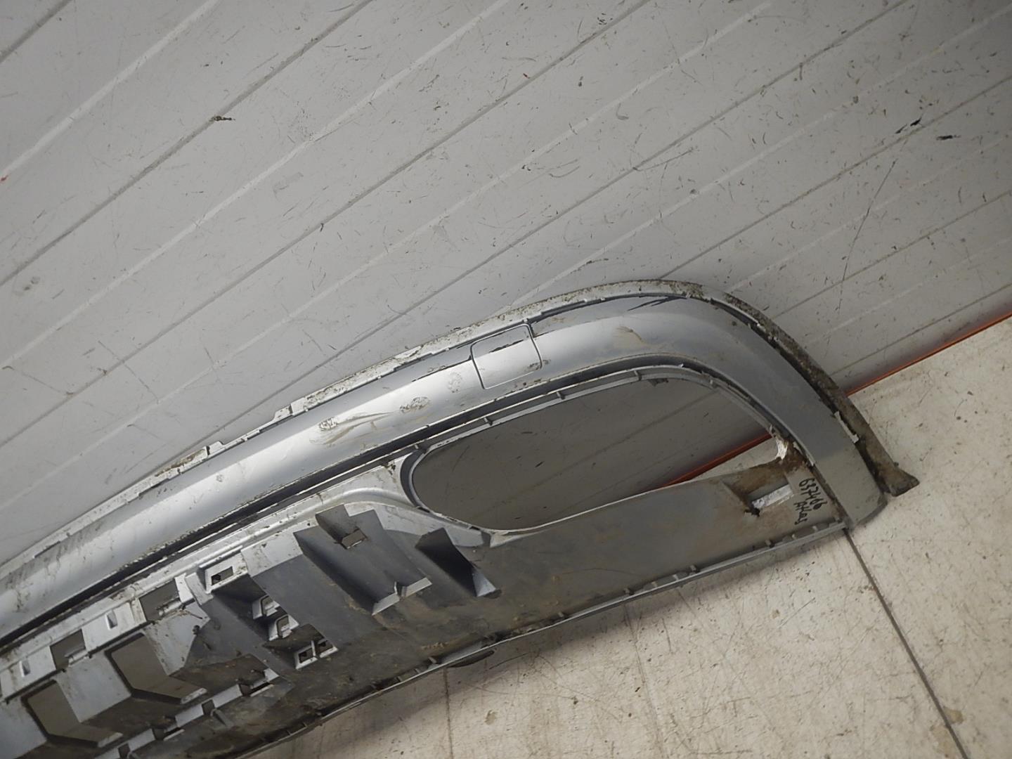 Накладка заднего бампера