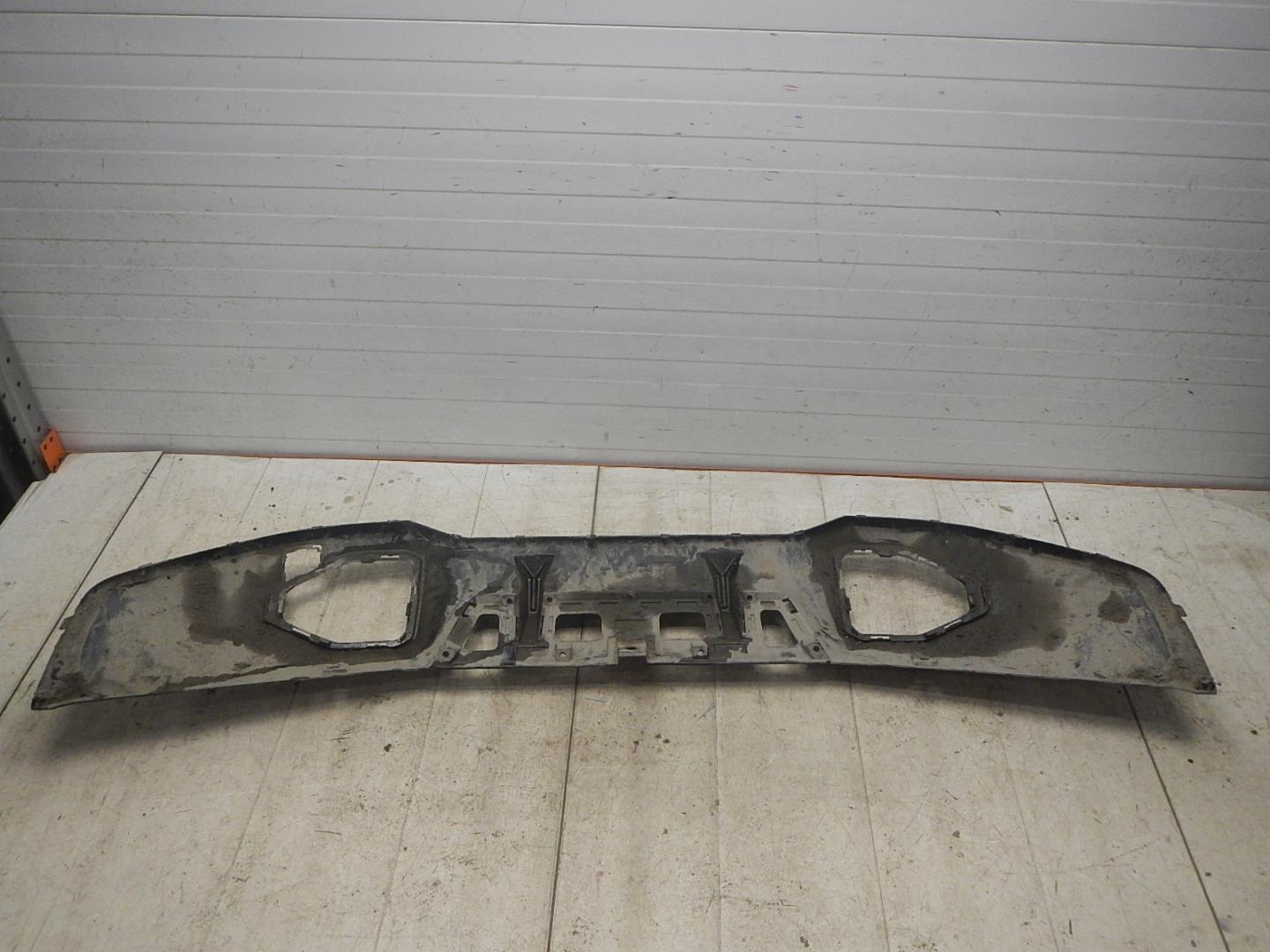 Накладка заднего бампера