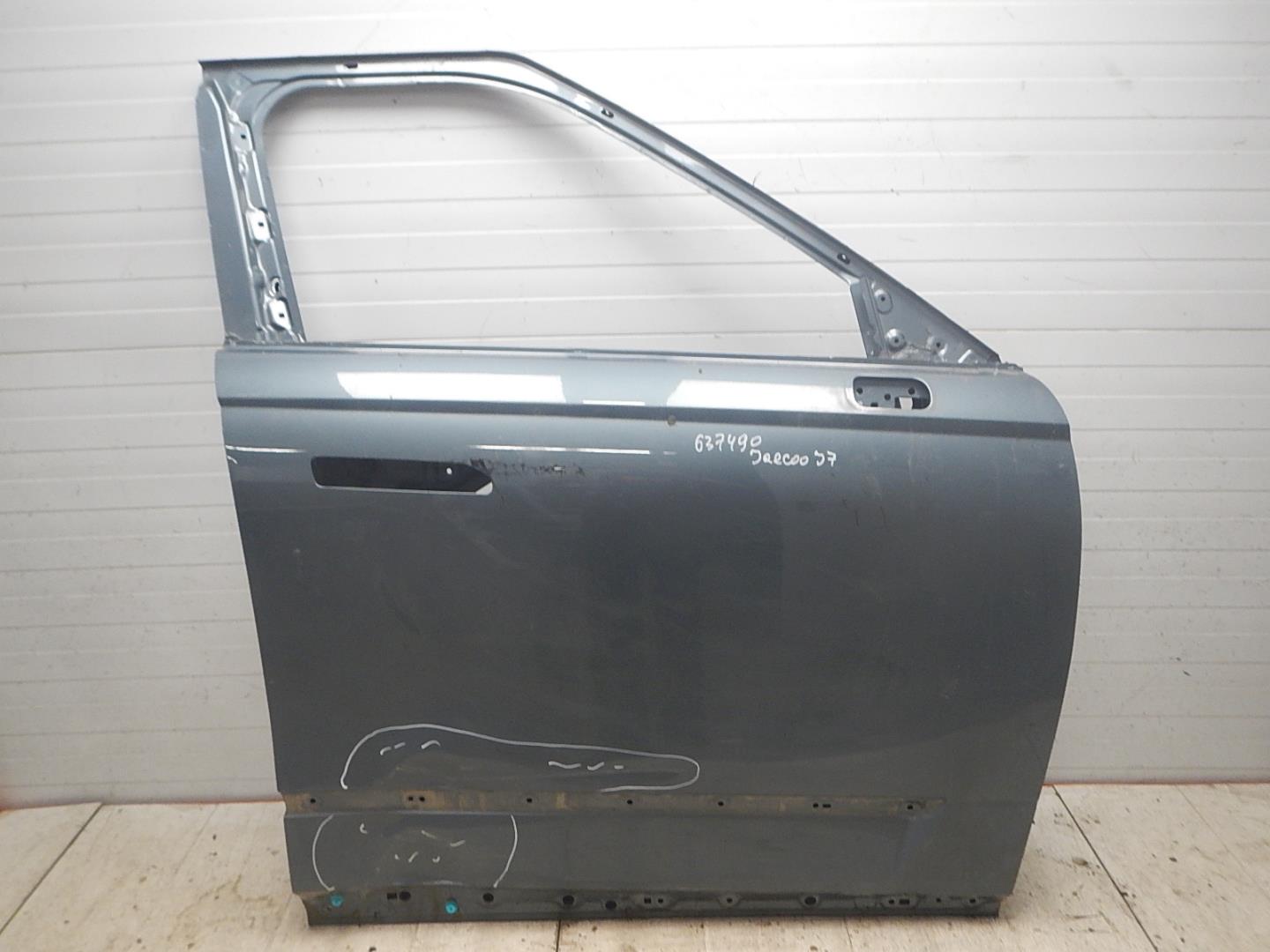 Дверь передняя правая