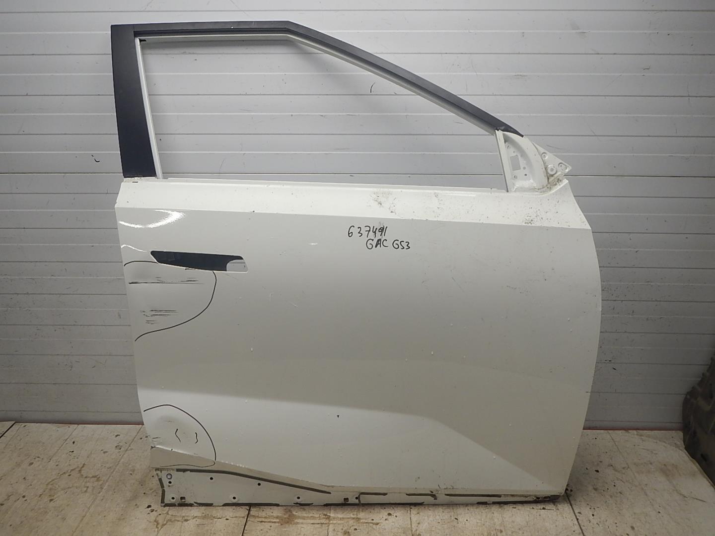 Дверь передняя правая