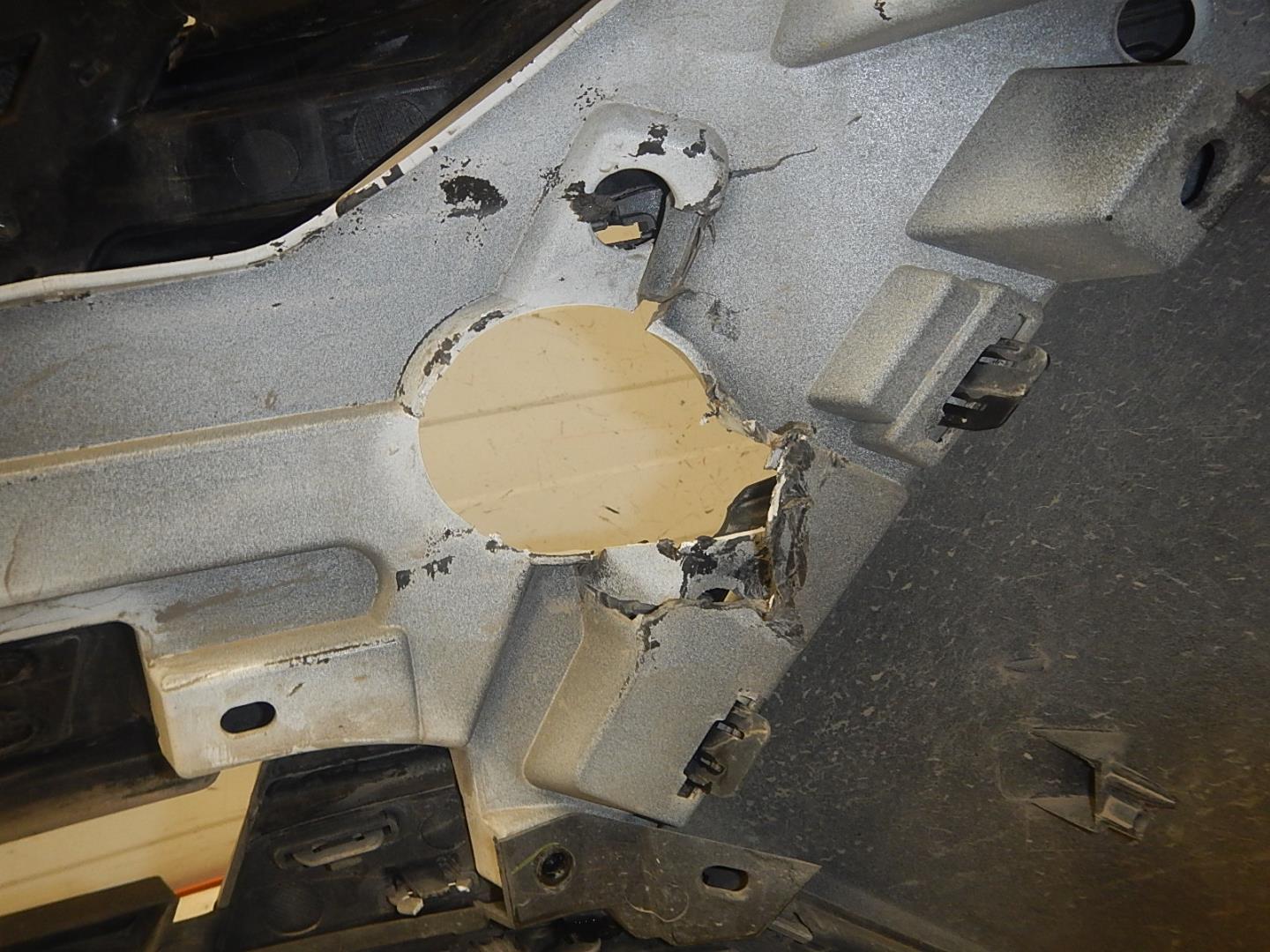 Бампер передний