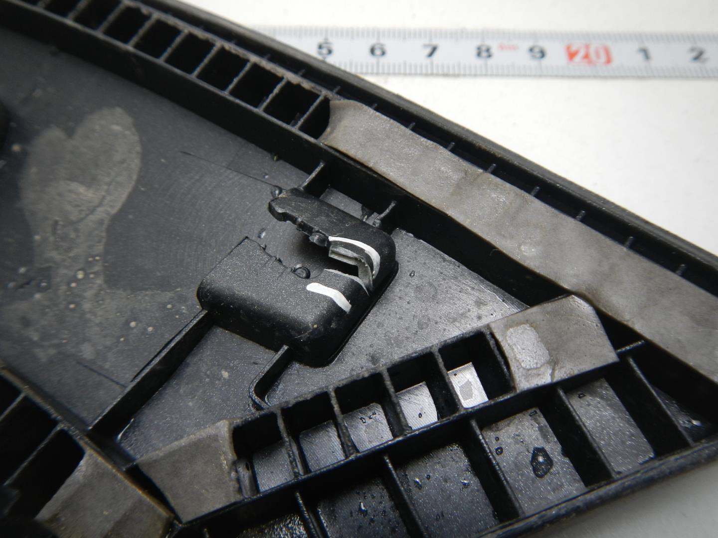 Накладка двери задней правой