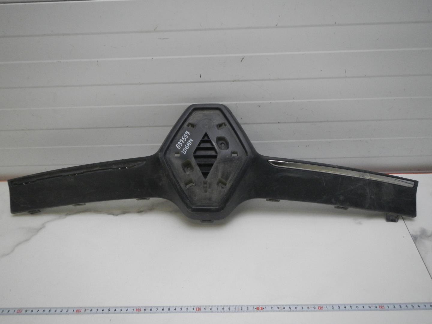 Накладка на решетку радиатора