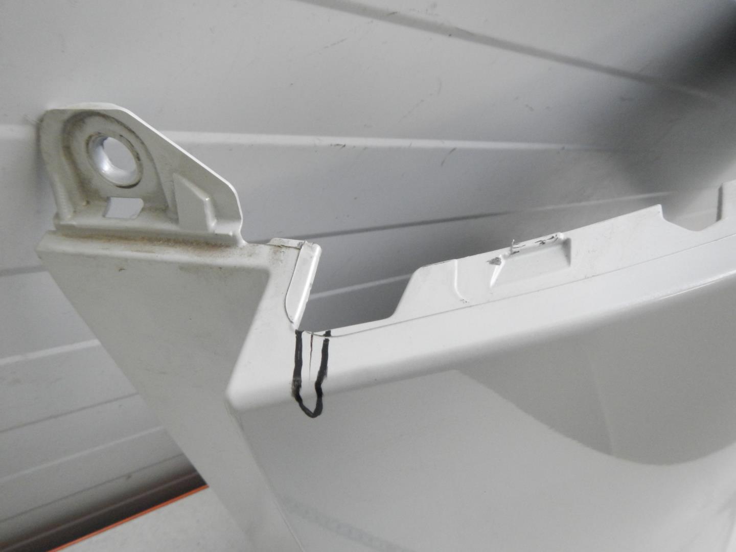 Бампер задний