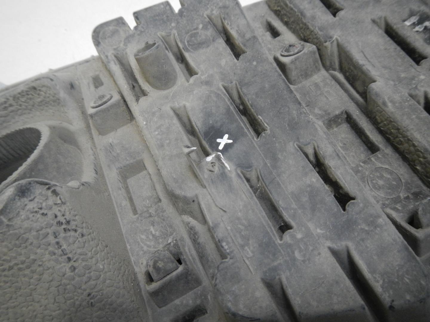 Решетка в бампер левая