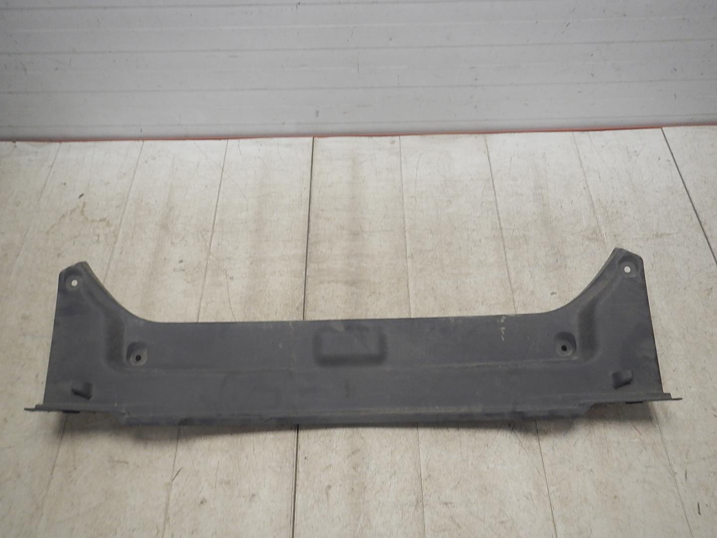 Обшивка багажника