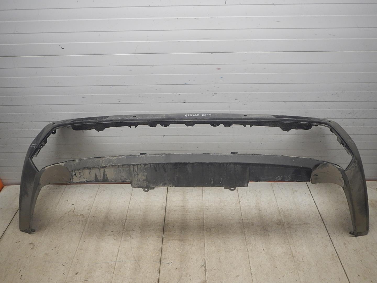 Бампер задний