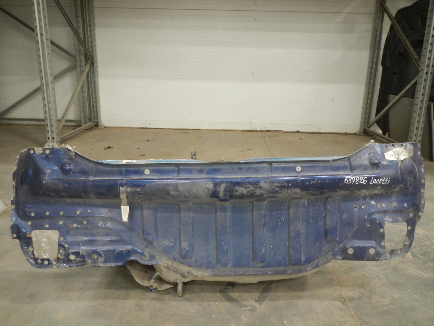 Панель задняя