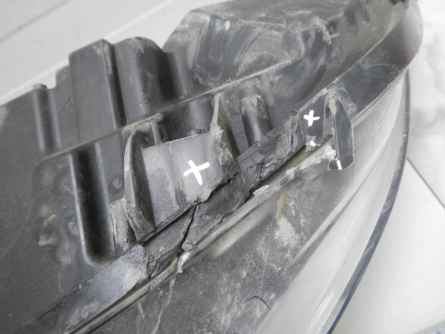 Фара правая