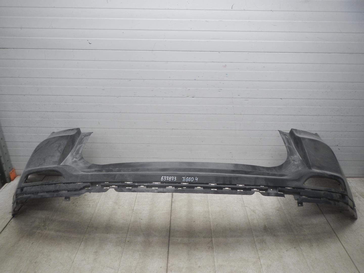 Бампер задний