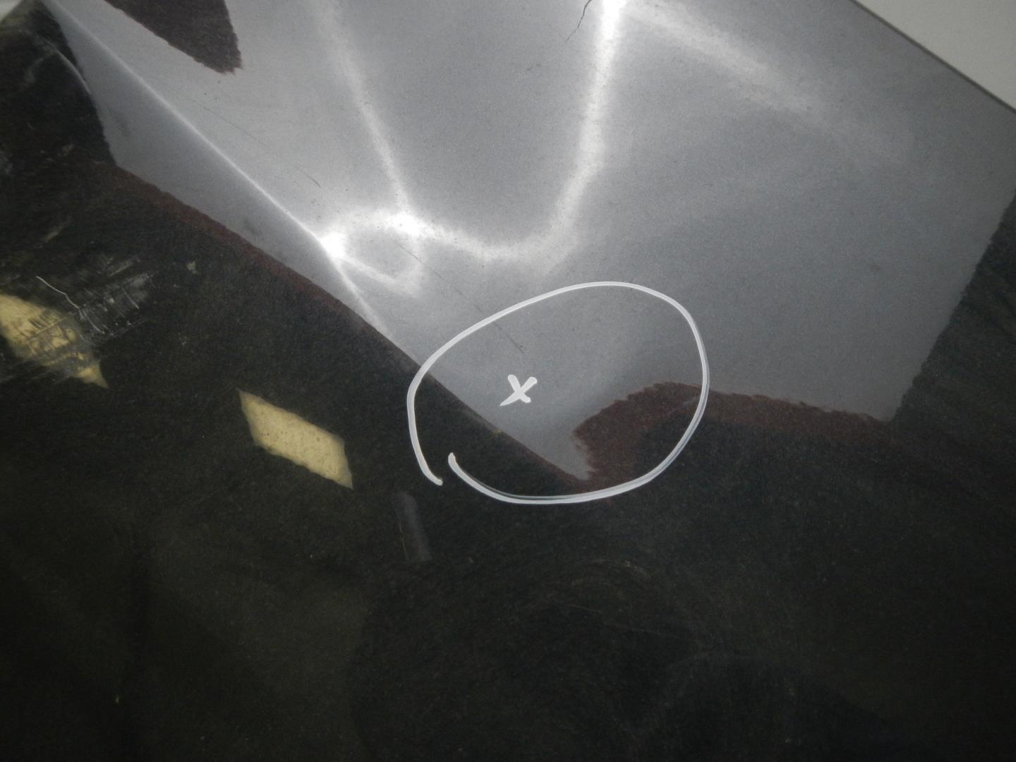 Крыло переднее правое