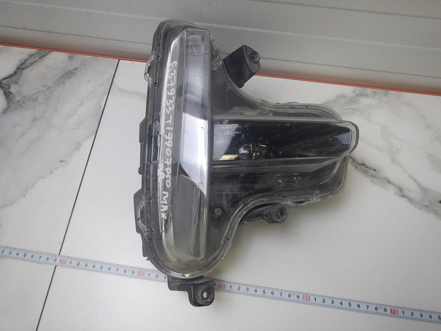 Фара дневного света правая (ходовые огни)