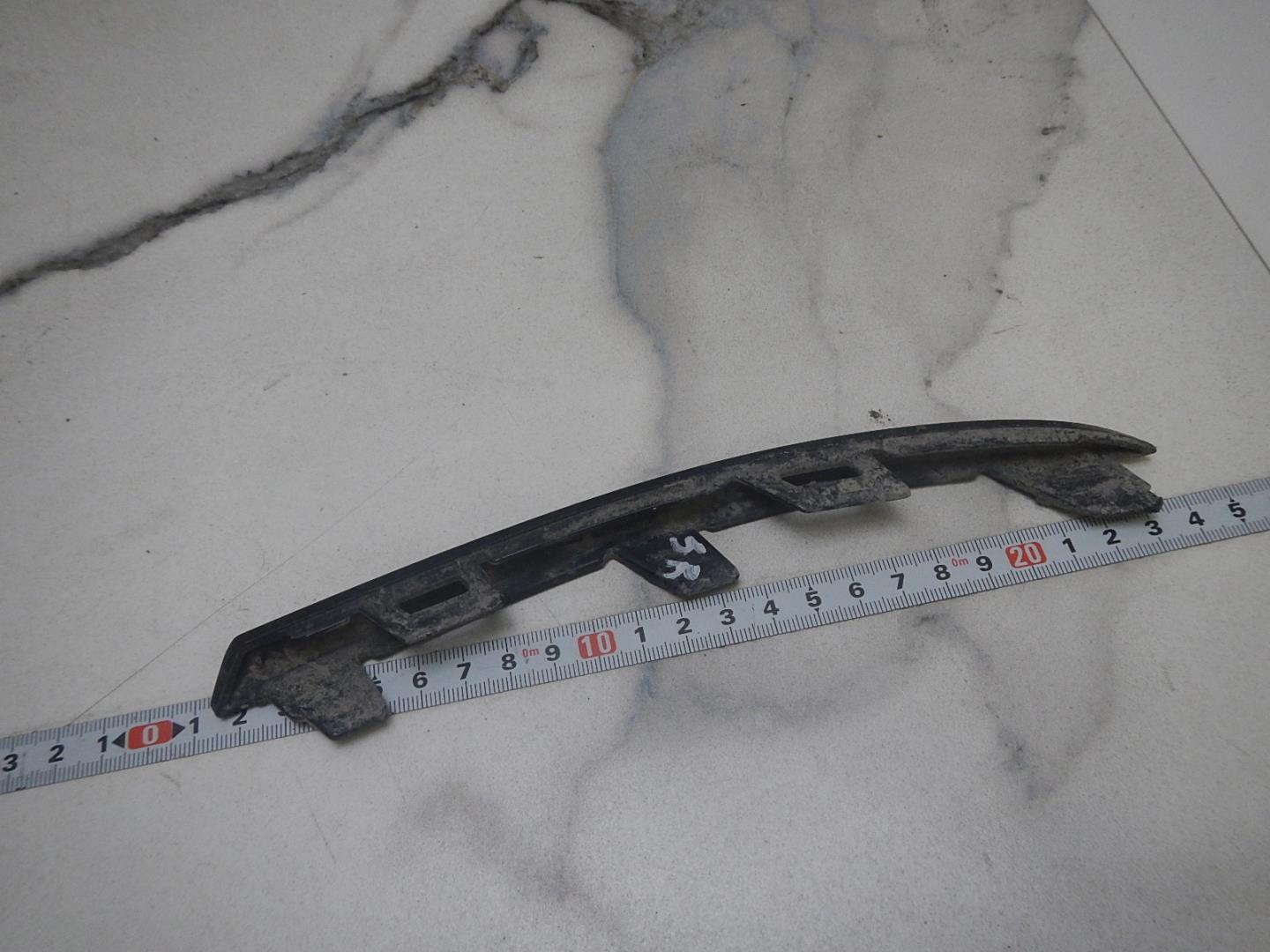 Молдинг заднего бампера