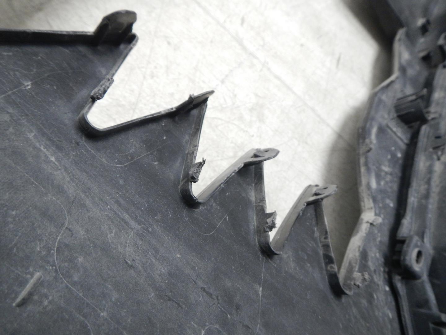 Бампер передний