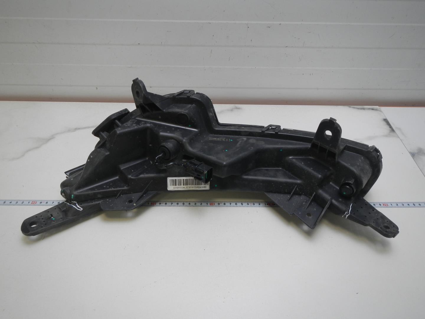 Фара дневного света правая (ходовые огни)