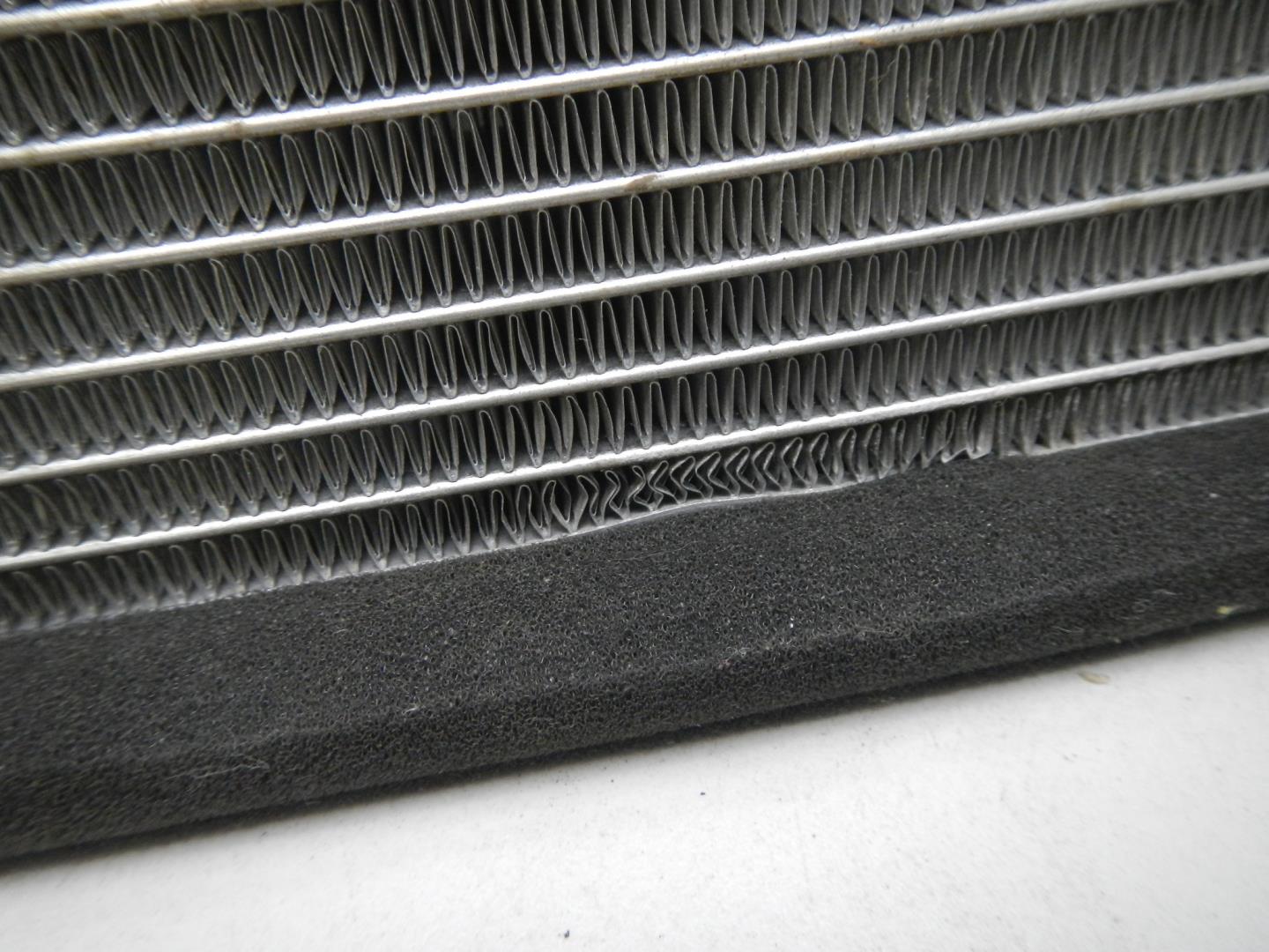 Радиатор охлаждения двигателя основной